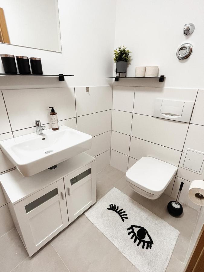 BohnApartments Elisa - Wohlfühlappartment für 6 Personen mit Netflix Erfurt Exterior foto